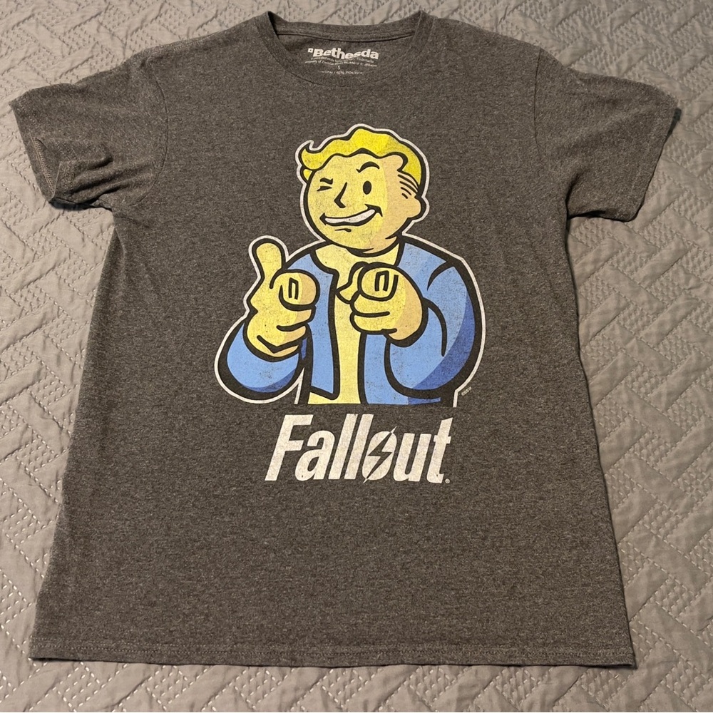 OFFICIAL BETHESDA FALLOUT VAULT BOY SHIRT
